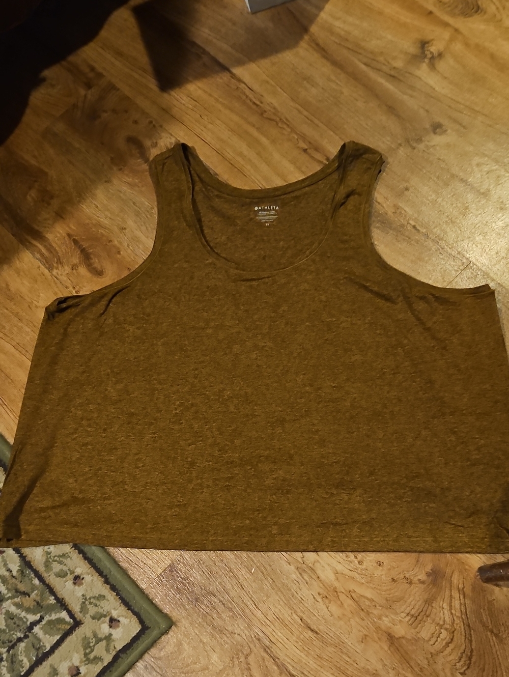 NWOT Athleta Uptempo II tank / camisole Size 3X